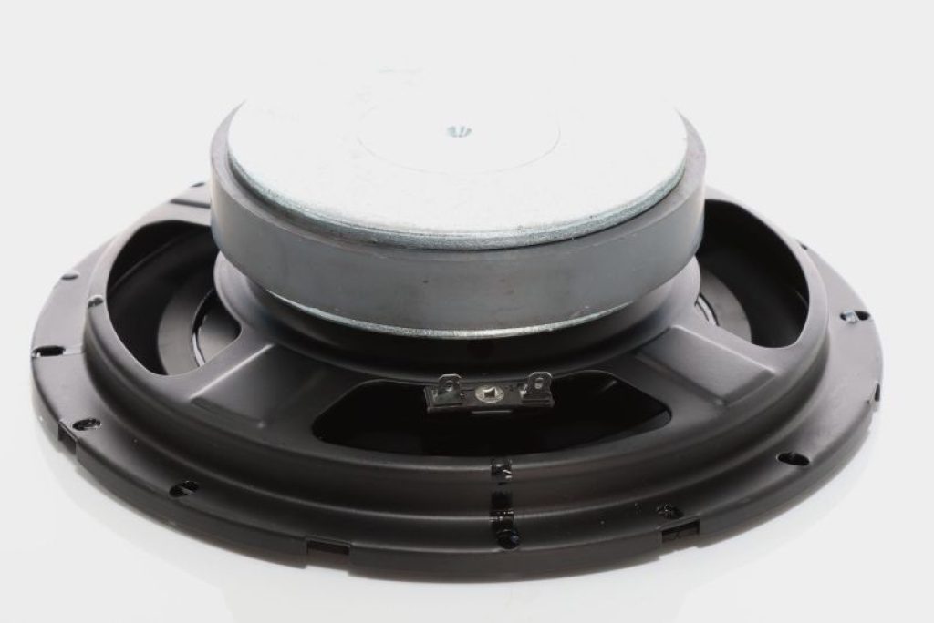 Subwoofer PLAT SPECIAL de 200 mm cu bobina dubla 2x2 ohmi 150W RMS/210W MAX Audio System German Sound AX 08 DC2US - imagine 2